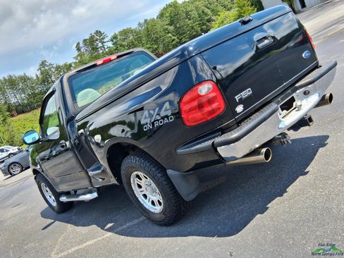 Used 2003 Ford F150 XLT RWD image 23
