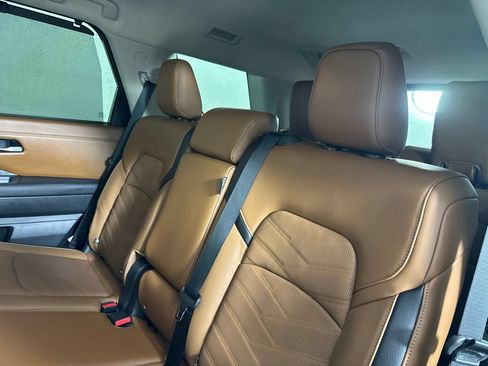 Used 2025 Nissan Pathfinder Platinum w/ Cargo Package FWD image 29