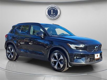 Certified 2025 Volvo XC40 B5 Plus