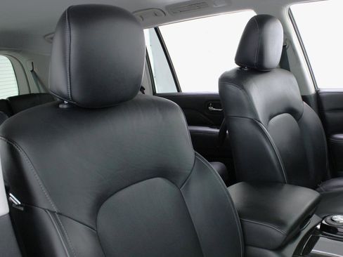 Used 2021 INFINITI QX80 Luxe w/ All-Season Package RWD image 50