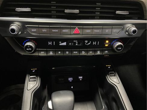 Used 2021 Kia Telluride EX w/ EX Premium Package image 32