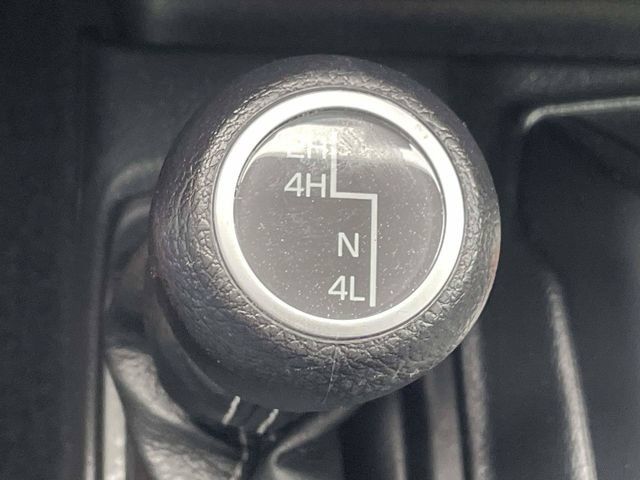 Used 2023 Jeep Gladiator Overland w/ LED Lighting Group AWD/4WD image 19