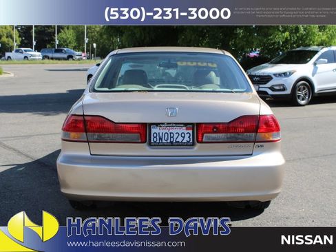 Used 2001 Honda Accord EX image 8