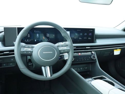New 2026 Hyundai Sonata SEL FWD image 10