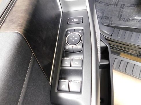 New 2026 Ford F250 Lariat w/ Black Appearance Package image 16