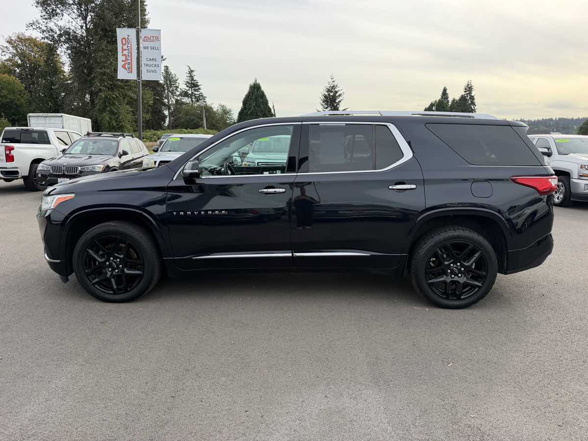 Used 2020 Chevrolet Traverse Premier w/ LPO, Midnight Edition AWD/4WD image 5
