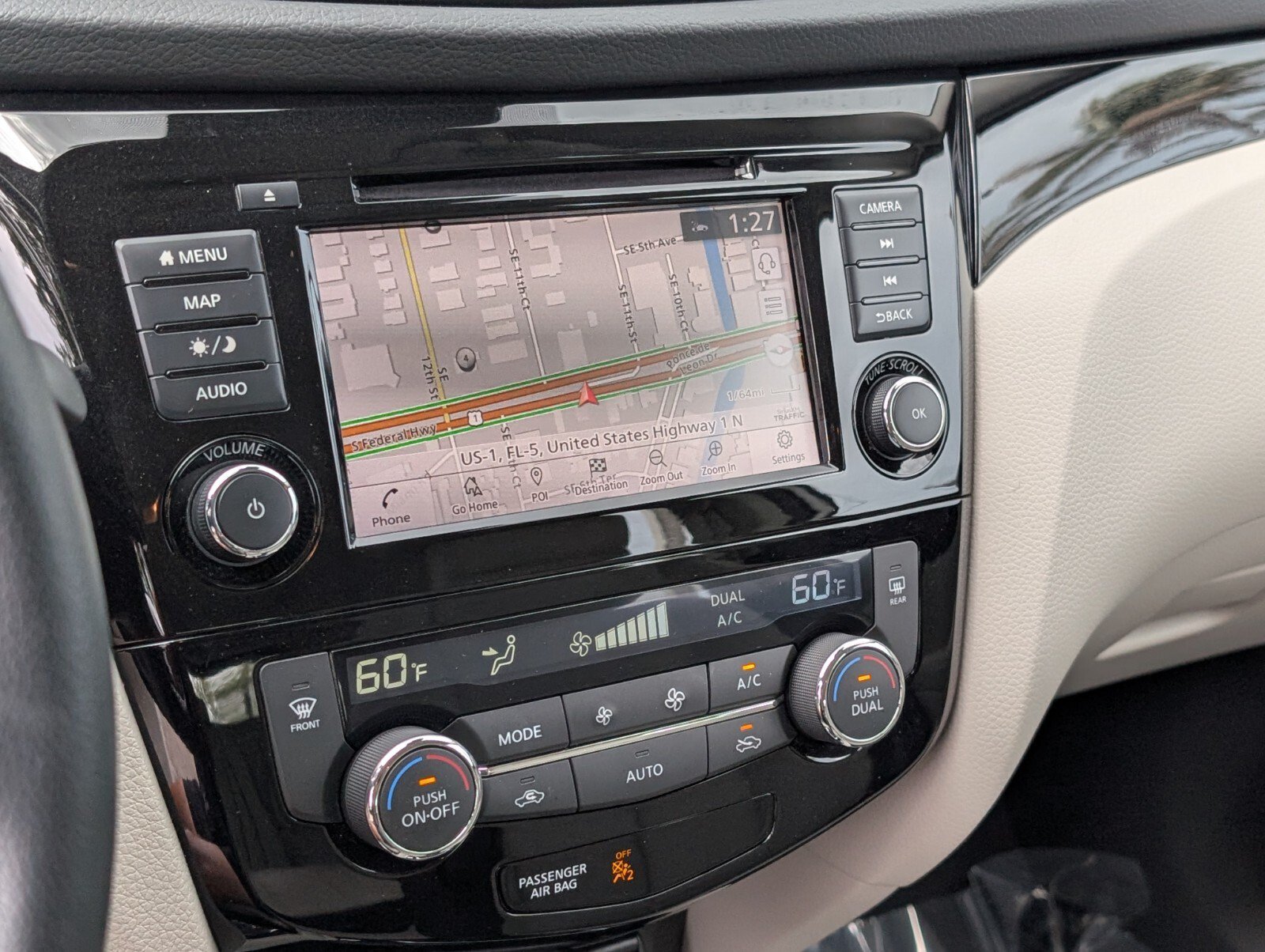 Certified 2022 Nissan Rogue Sport SL FWD image 23