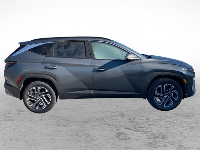 New 2026 Hyundai Tucson Limited AWD/4WD image 2