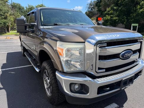 Used 2016 Ford F250 Lariat w/ Lariat Ultimate Package AWD/4WD image 4