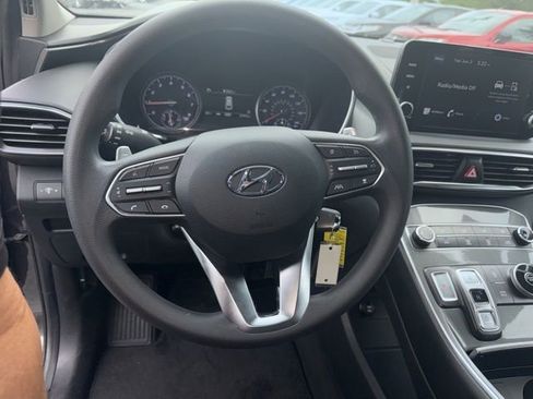 Used 2023 Hyundai Santa Fe SE FWD image 9