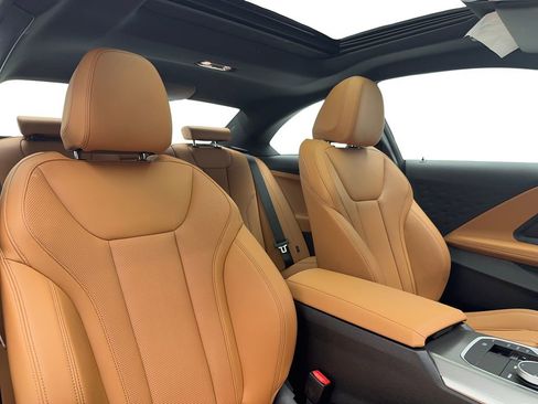 Used 2025 BMW 230i xDrive Coupe image 42