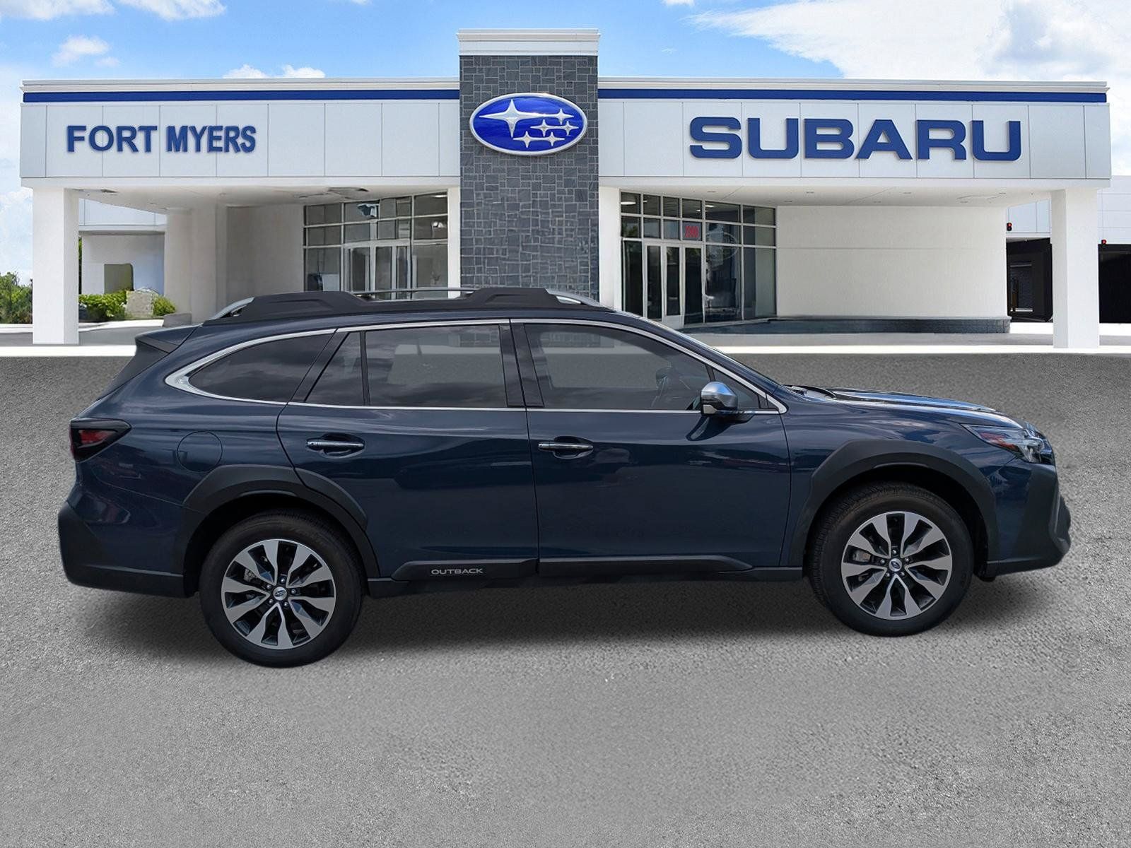 Certified 2024 Subaru Outback Touring XT AWD/4WD image 3