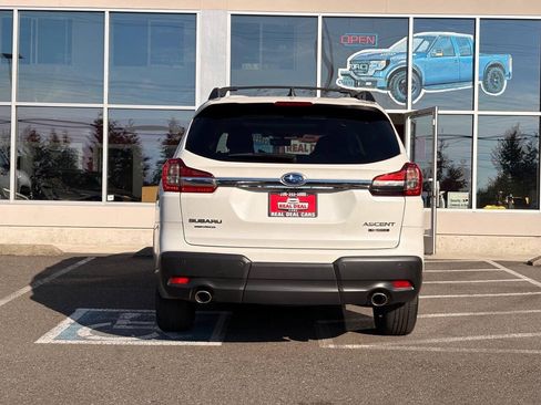 Used 2022 Subaru Ascent Touring AWD/4WD image 11