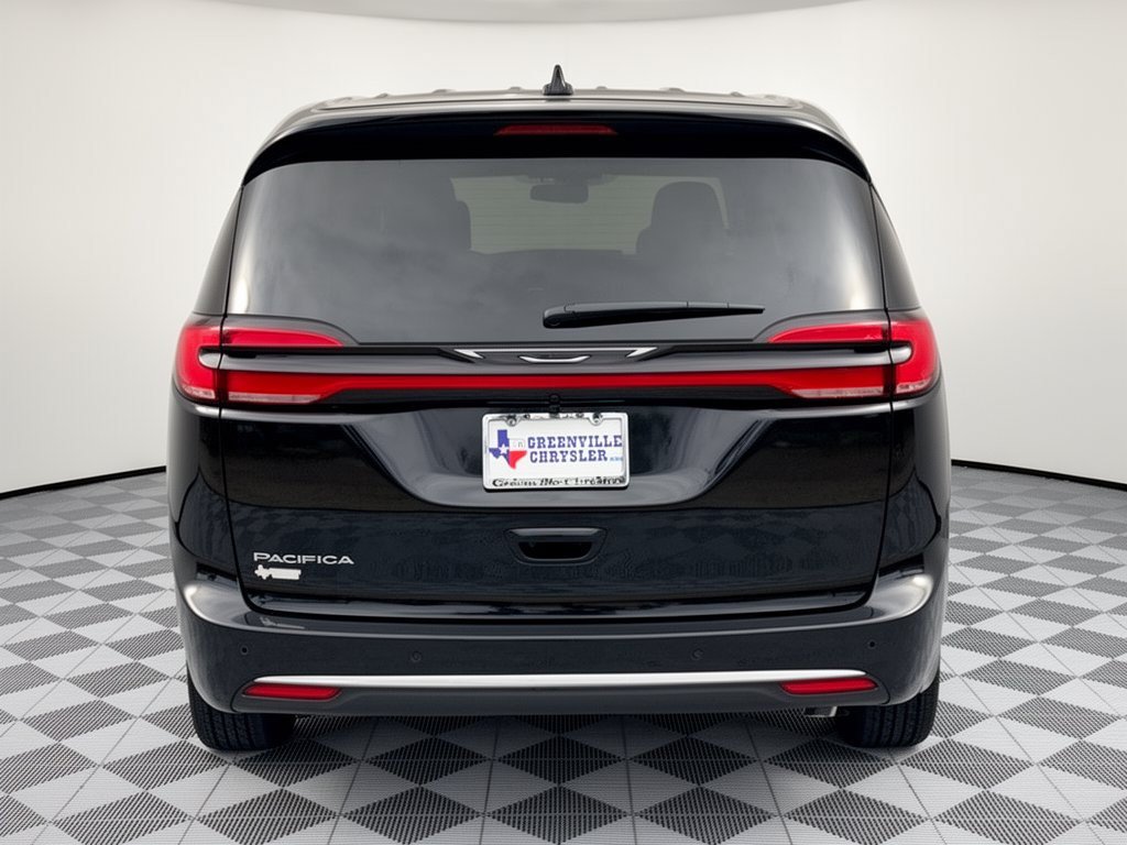 New 2027 Chrysler Pacifica Select FWD image 11
