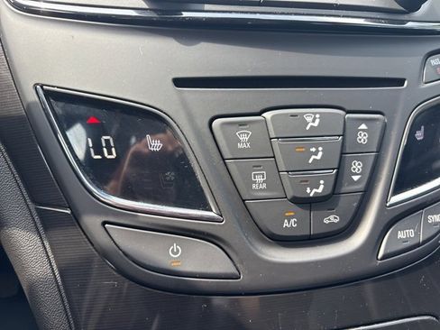 Used 2016 Buick Regal Premium image 26