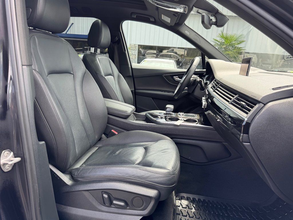Used 2018 Audi Q7 3.0T Premium Plus AWD/4WD image 19