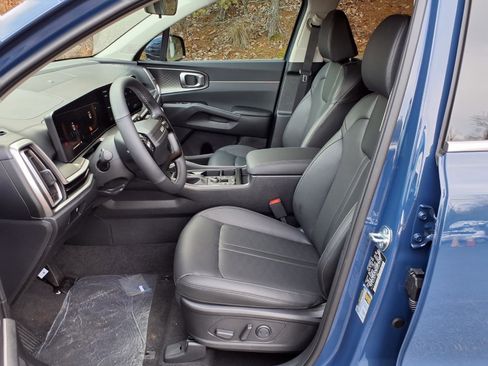 New 2026 Kia Sorento S FWD image 5
