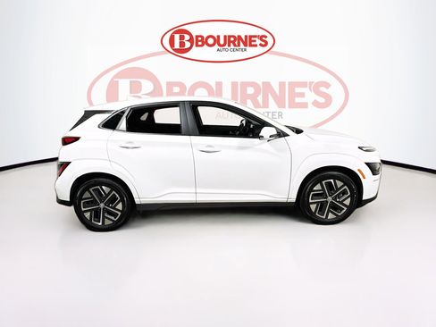 Used 2023 Hyundai Kona SEL image 10