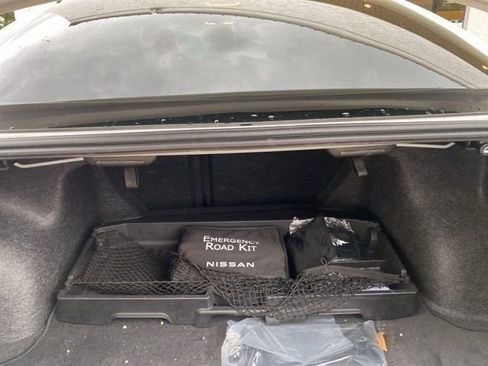 Certified 2024 Nissan Altima 2.5 SR w/ SR Premium Package image 11