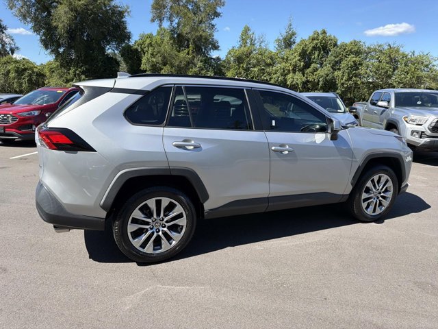 Used 2022 Toyota RAV4 XLE Premium FWD image 2