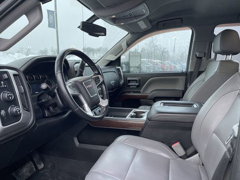 Used 2019 GMC Sierra 2500 SLT image 10