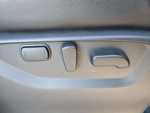 Certified 2024 Nissan Armada SL w/ Midnight Edition Package image 28