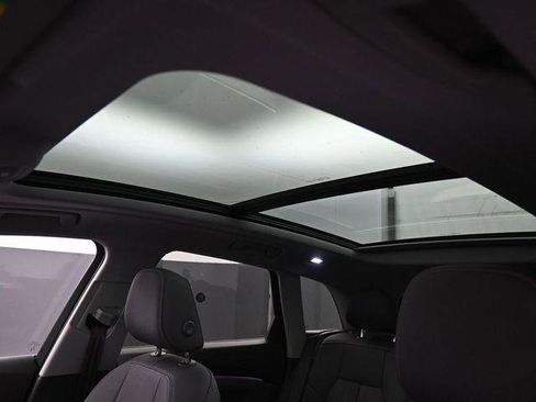 Certified 2025 Audi Q5 Premium w/ Convenience Package image 28