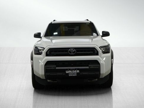 Used 2025 Toyota 4Runner SR5 image 11