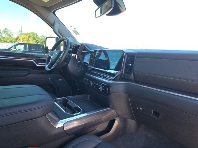 Used 2026 Chevrolet Silverado 2500 LTZ w/ Trail Boss Package AWD/4WD image 30