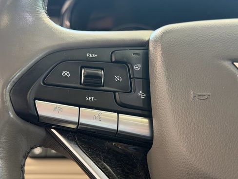 Used 2020 Cadillac XT6 Premium Luxury FWD image 14