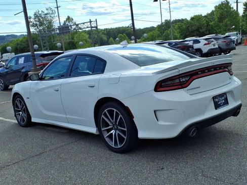 Used 2023 Dodge Charger R/T w/ Cold Weather Package RWD image 4