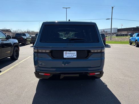 New 2026 Jeep Grand Wagoneer L Limited AWD/4WD image 4