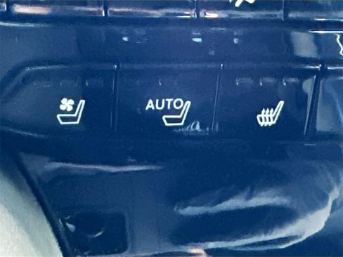 Used 2022 Acura MDX A-Spec image 22