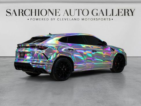 Used 2021 Lamborghini Urus AWD/4WD image 11