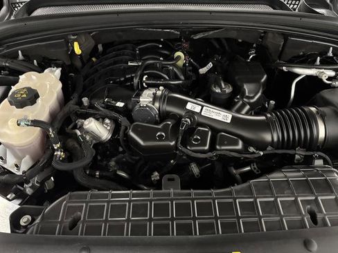 Used 2023 Jeep Grand Cherokee Laredo w/ Luxury Tech Group I image 35