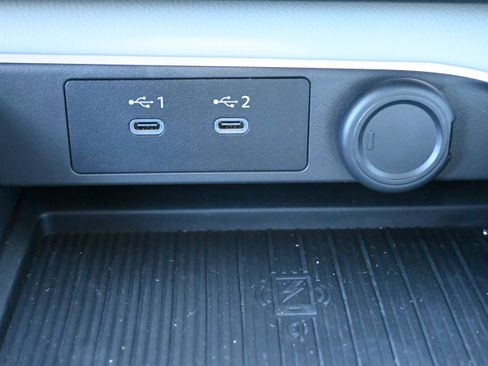 New 2026 Nissan Sentra SL w/ Floor Mat Package FWD image 26