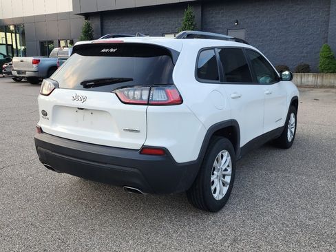 Used 2022 Jeep Cherokee Latitude Lux w/ Sun & Sound Group AWD/4WD image 7