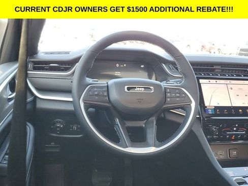 New 2025 Jeep Grand Cherokee L Limited image 6