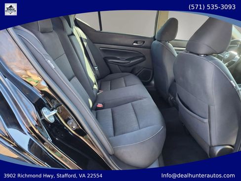 Used 2022 Nissan Altima 2.5 SV FWD image 18