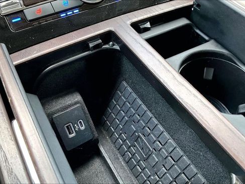 Used 2023 Lincoln Navigator L Reserve AWD/4WD image 35