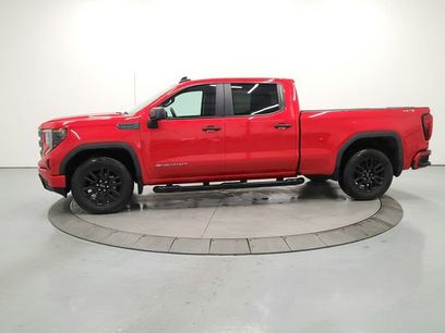 Used 2024 GMC Sierra 1500 Pro w/ Graphite Edition