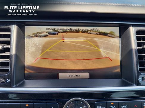 Used 2015 Kia K900 Luxury RWD image 17