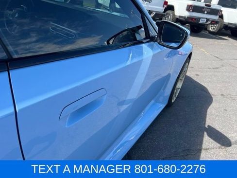 Used 2023 BMW M2 w/ Lighting Package RWD image 9