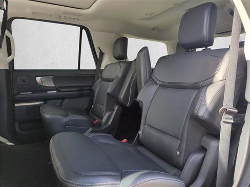 New 2026 Ford Expedition Platinum w/ Driver's Package AWD/4WD image 18