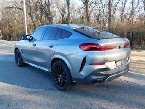 Used 2024 BMW X6 M60i image 10