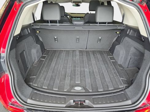 Certified 2025 Land Rover Discovery Sport S AWD/4WD image 14
