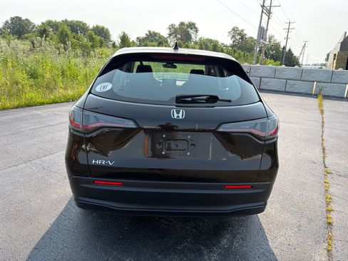 Used 2024 Honda HR-V LX image 5