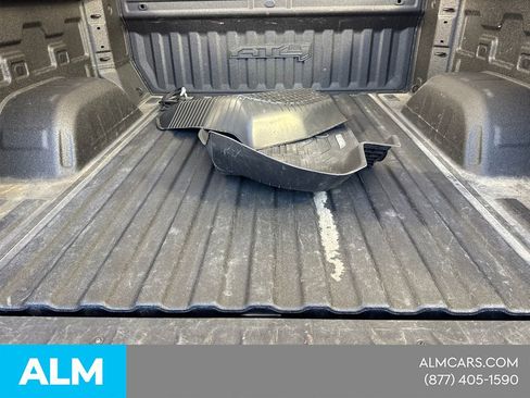 Used 2024 GMC Sierra 1500 AT4 w/ AT4 Premium Package AWD/4WD image 21