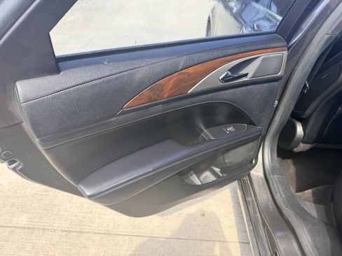 Used 2017 Lincoln MKZ Reserve FWD image 14