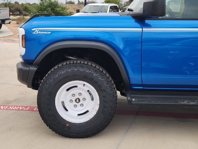 New 2026 Ford Bronco Heritage Edition AWD/4WD image 5